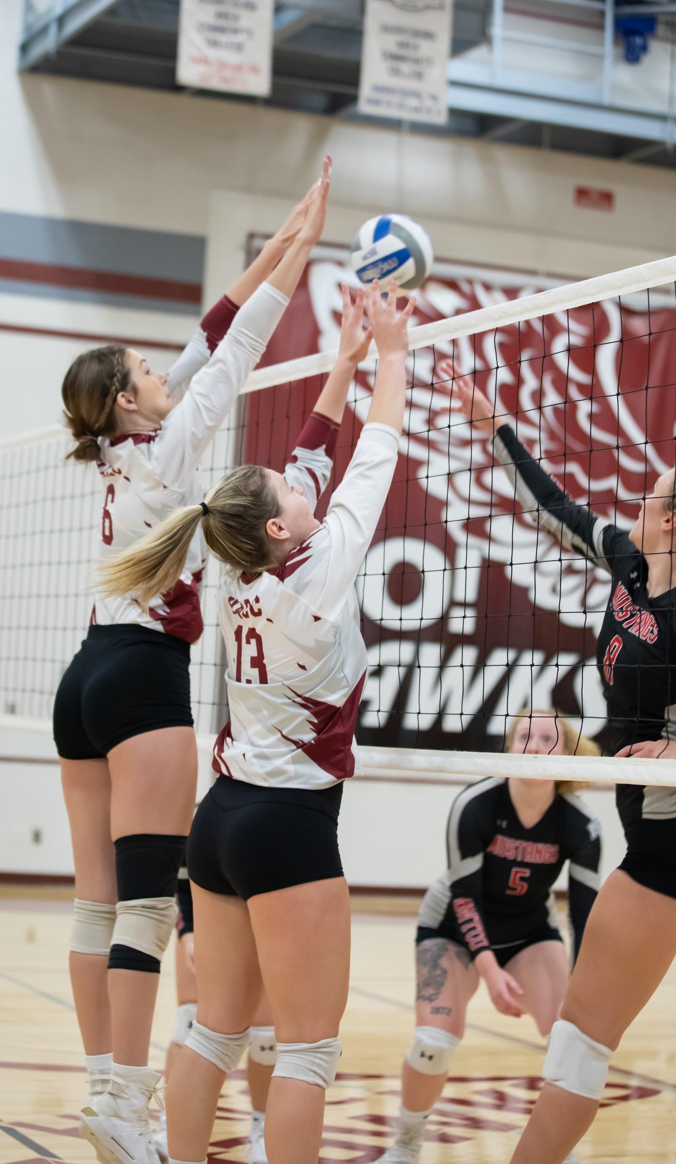 HACC Hawks Women’s Volleyball Defeat Montgomery County CC 3-1